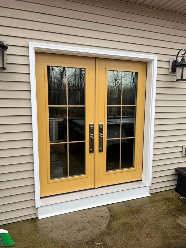 Comparing Metal Windows Replacement And Vinyl Options